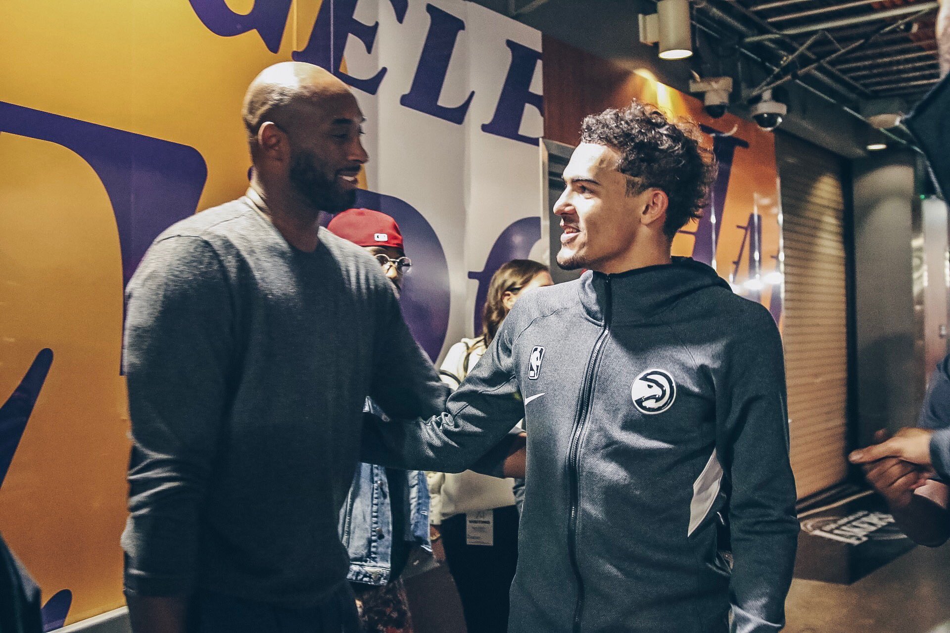 更将球队送 更将球队送