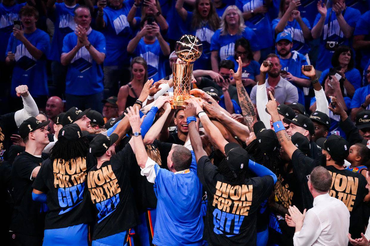 使他们在后 使他们在后